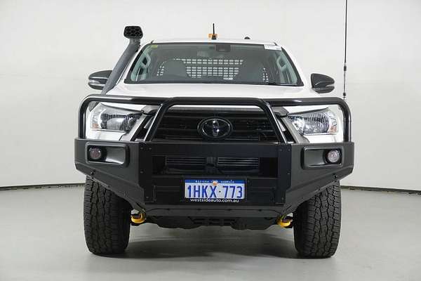 2021 Toyota Hilux SR (4x4) GUN126R Facelift 4X4