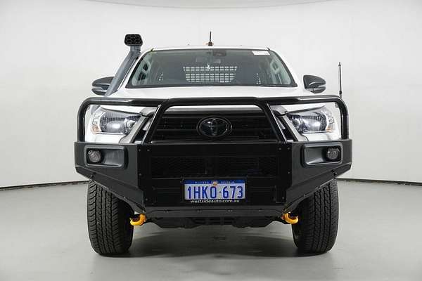 2021 Toyota Hilux SR (4x4) GUN126R Facelift 4X4