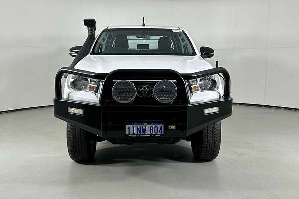 2019 Toyota Hilux SR (4x4) GUN126R MY19 4X4
