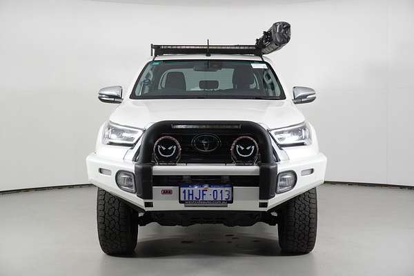 2021 Toyota Hilux SR5 + Premium Interior (4x4) GUN126R 4X4