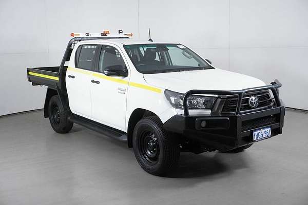 2021 Toyota Hilux SR (4x4) GUN126R Facelift 4X4