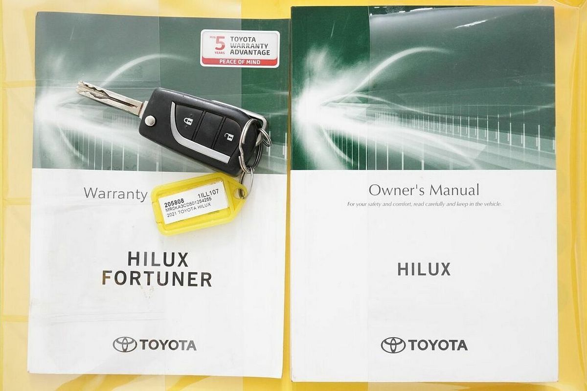 2021 Toyota Hilux SR (4x4) GUN126R Facelift 4X4