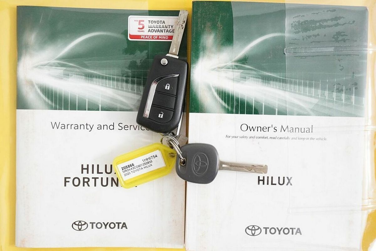 2020 Toyota Hilux SR (4x4) GUN126R Facelift 4X4