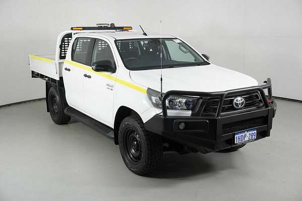 2020 Toyota Hilux SR (4x4) GUN126R Facelift 4X4