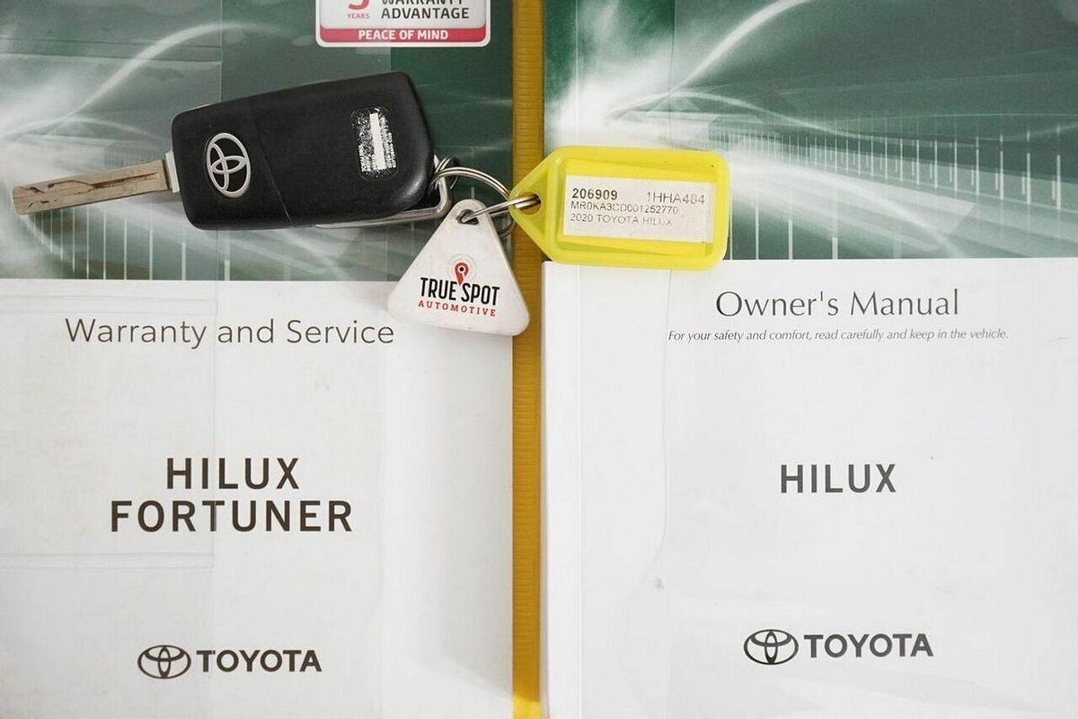 2020 Toyota Hilux SR (4x4) GUN126R Facelift 4X4