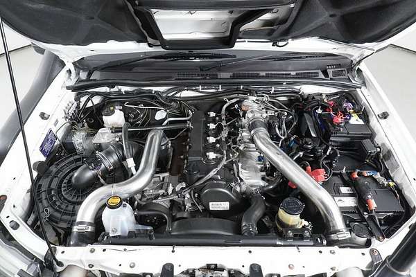 2015 Toyota Hilux SR5 (4x4) KUN26R MY14 4X4