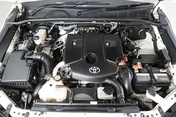 2023 Toyota Hilux SR (4x4) GUN126R 4X4