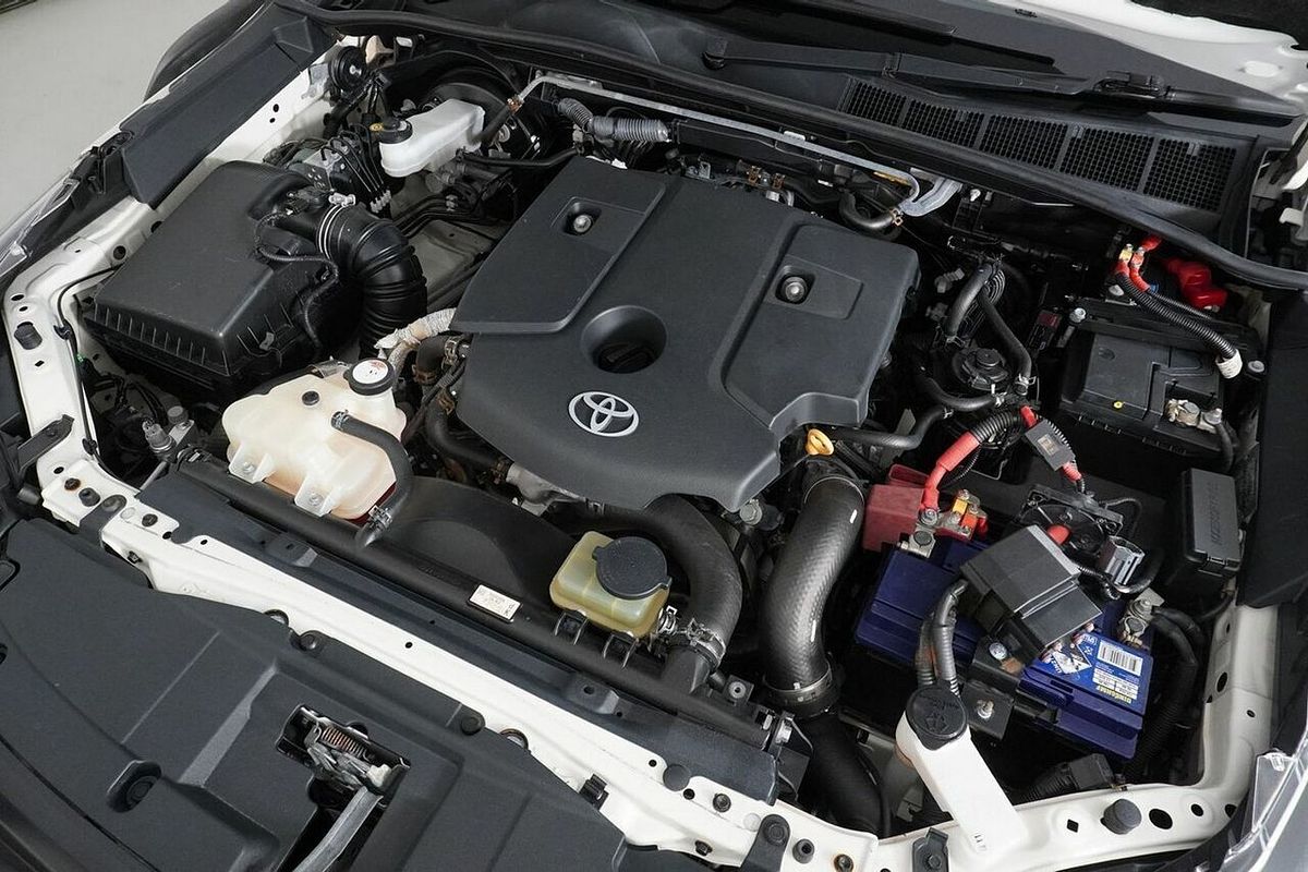 2020 Toyota Hilux SR (4x4) GUN126R Facelift 4X4