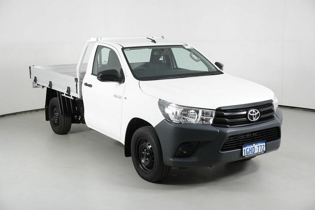 2017 Toyota Hilux Workmate TGN121R Rear Wheel Drive