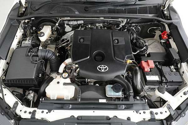 2024 Toyota Hilux SR (4x4) GUN126R 4X4