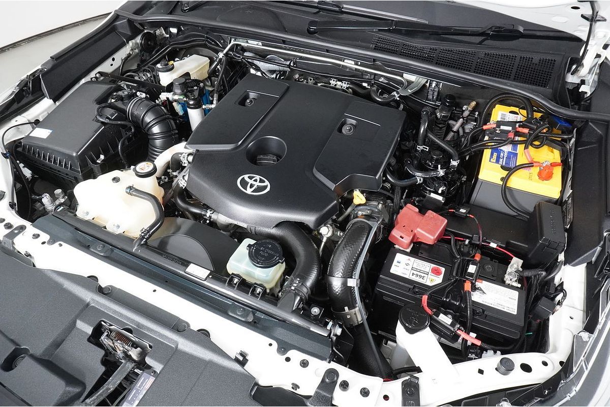 2021 Toyota Hilux SR5 + Premium Interior (4x4) GUN126R 4X4