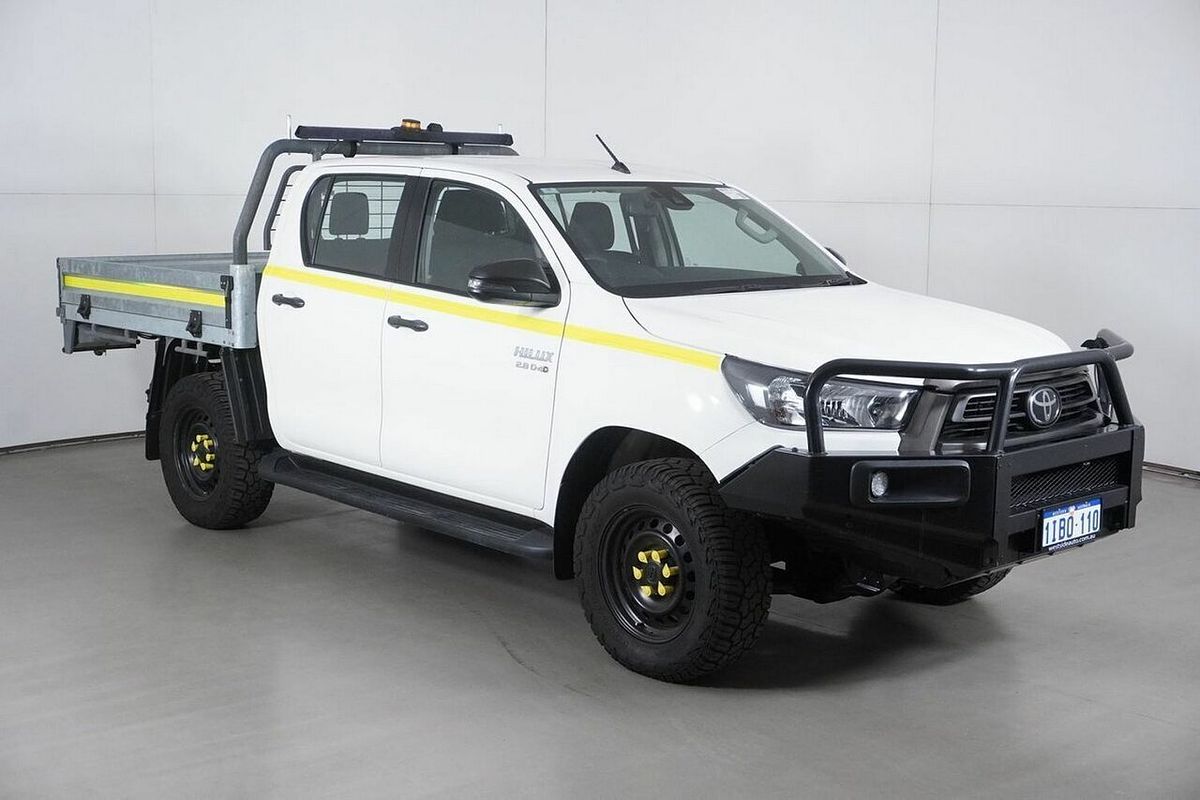 2020 Toyota Hilux SR (4x4) GUN126R Facelift 4X4
