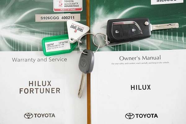 2020 Toyota Hilux SR (4x4) GUN126R Facelift 4X4