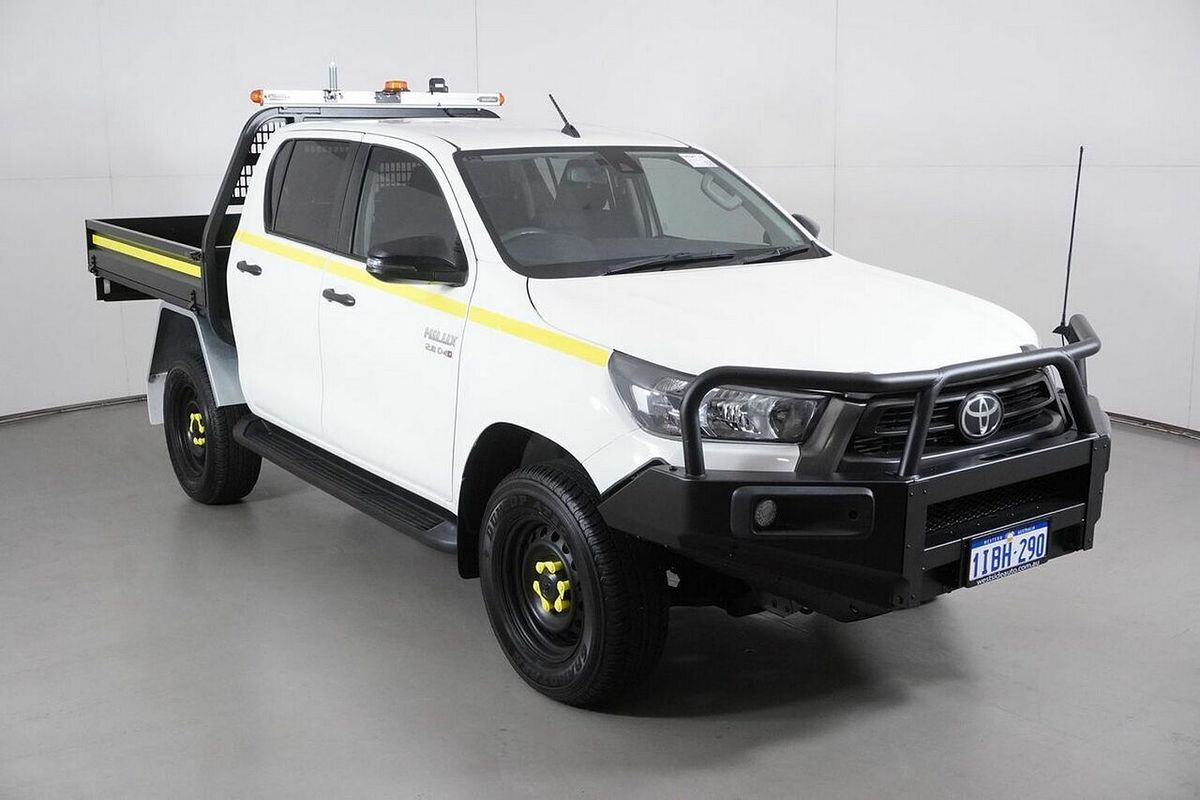 2020 Toyota Hilux SR (4x4) GUN126R Facelift 4X4