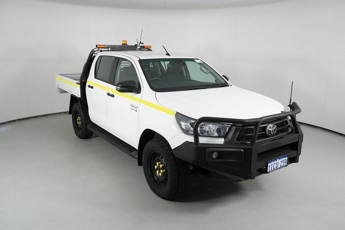 2021 Toyota Hilux SR (4x4) GUN126R Facelift 4X4