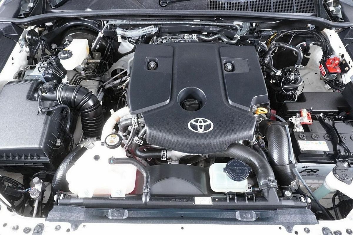2020 Toyota Hilux SR (4x4) GUN126R Facelift 4X4
