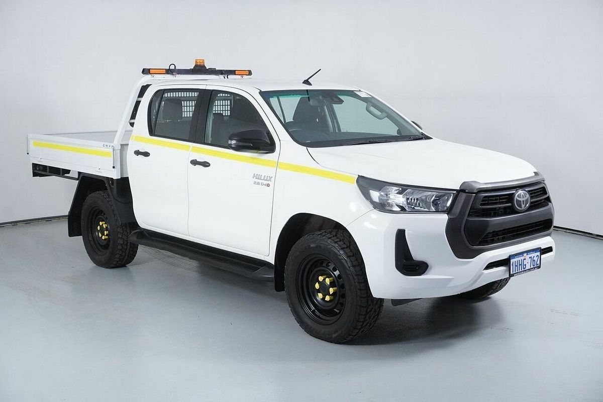 2021 Toyota Hilux SR (4x4) GUN126R Facelift 4X4