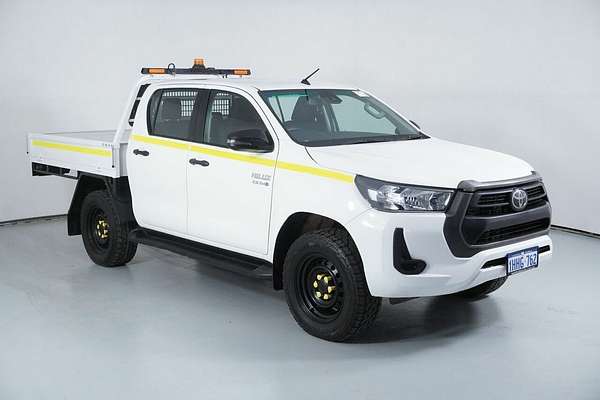 2021 Toyota Hilux SR (4x4) GUN126R Facelift 4X4
