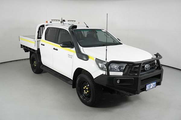2020 Toyota Hilux SR (4x4) GUN126R Facelift 4X4