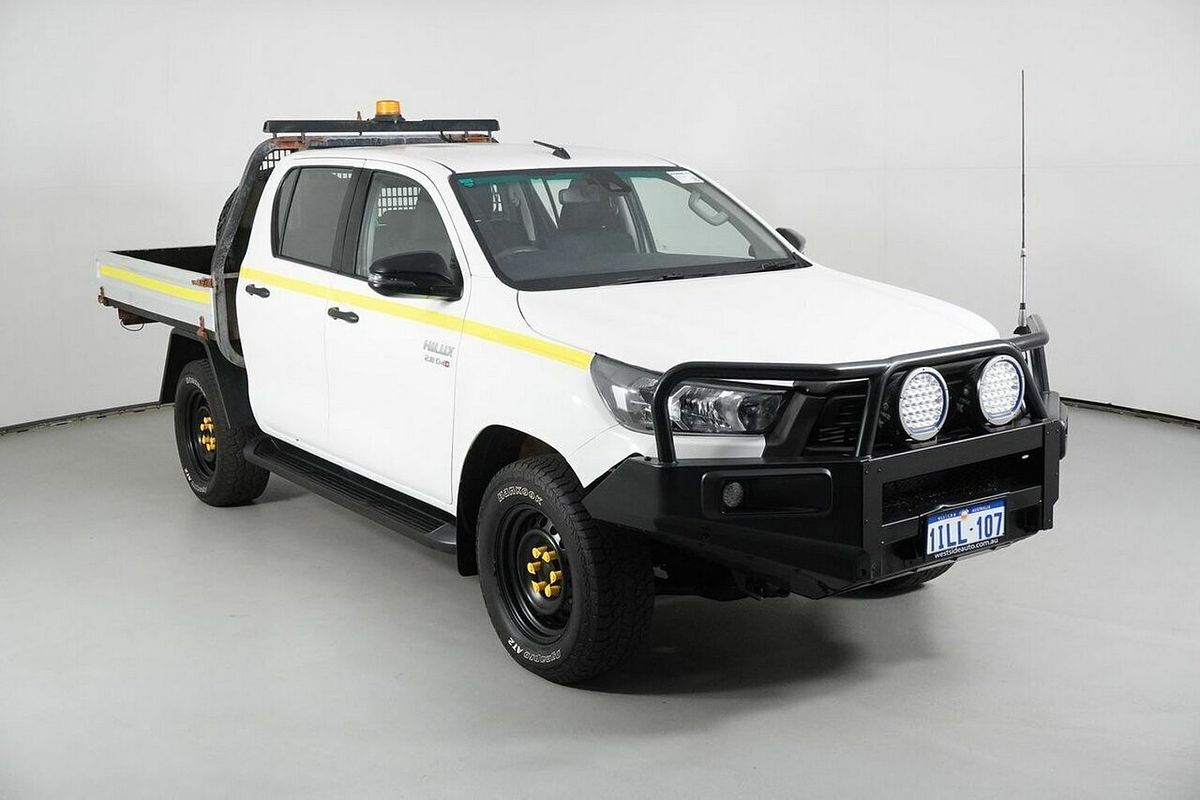 2021 Toyota Hilux SR (4x4) GUN126R Facelift 4X4