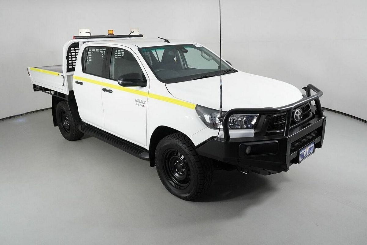 2020 Toyota Hilux SR (4x4) GUN126R Facelift 4X4