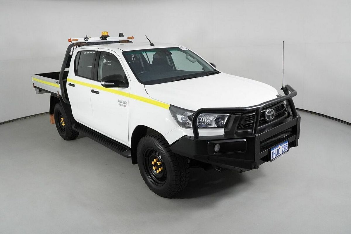 2020 Toyota Hilux SR (4x4) GUN126R Facelift 4X4