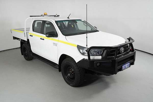 2020 Toyota Hilux SR (4x4) GUN126R Facelift 4X4