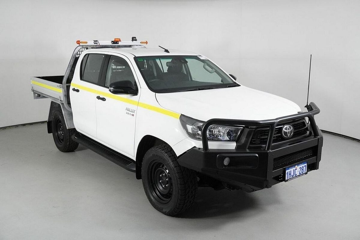 2021 Toyota Hilux SR (4x4) GUN126R Facelift 4X4