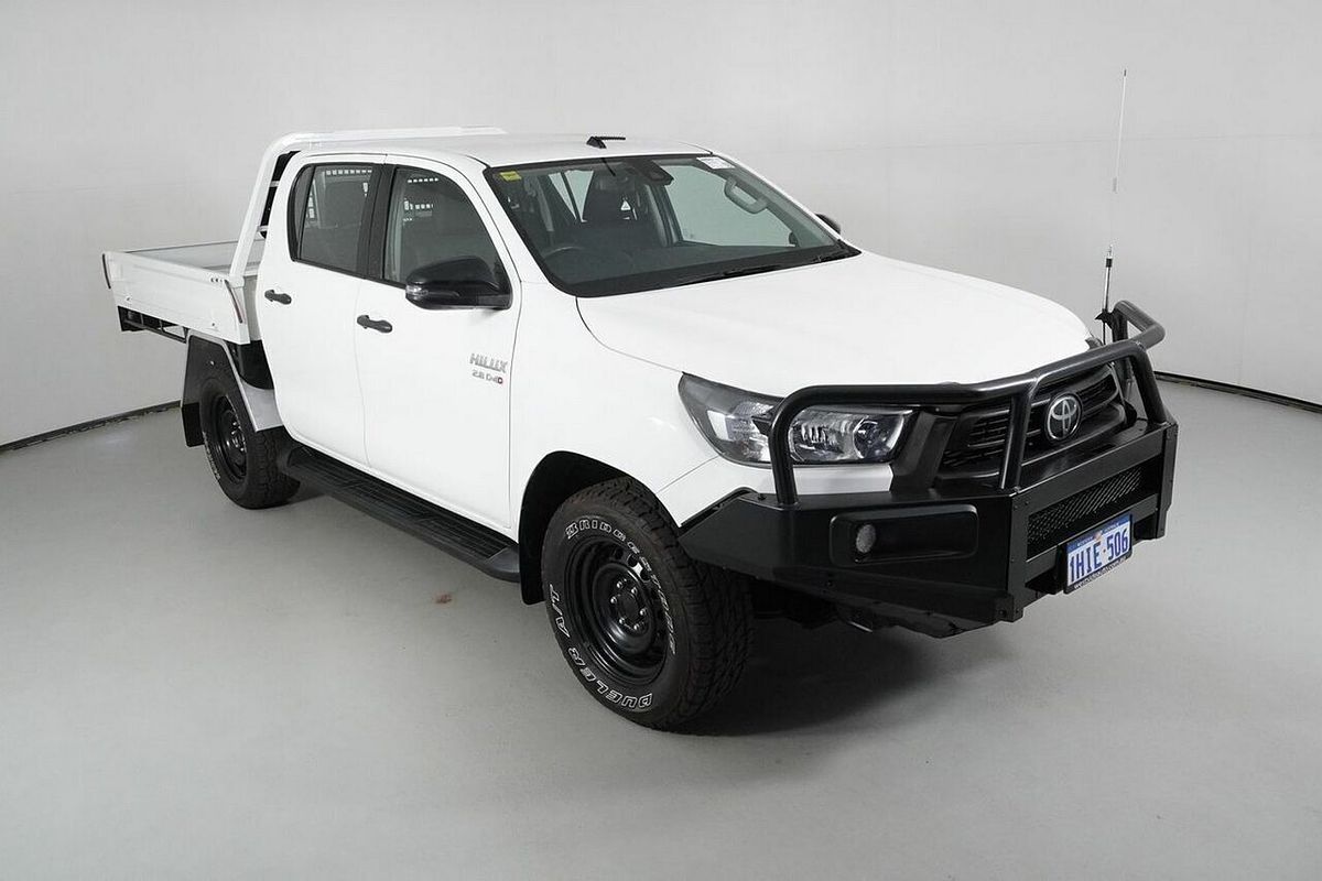 2020 Toyota Hilux SR (4x4) GUN126R Facelift 4X4