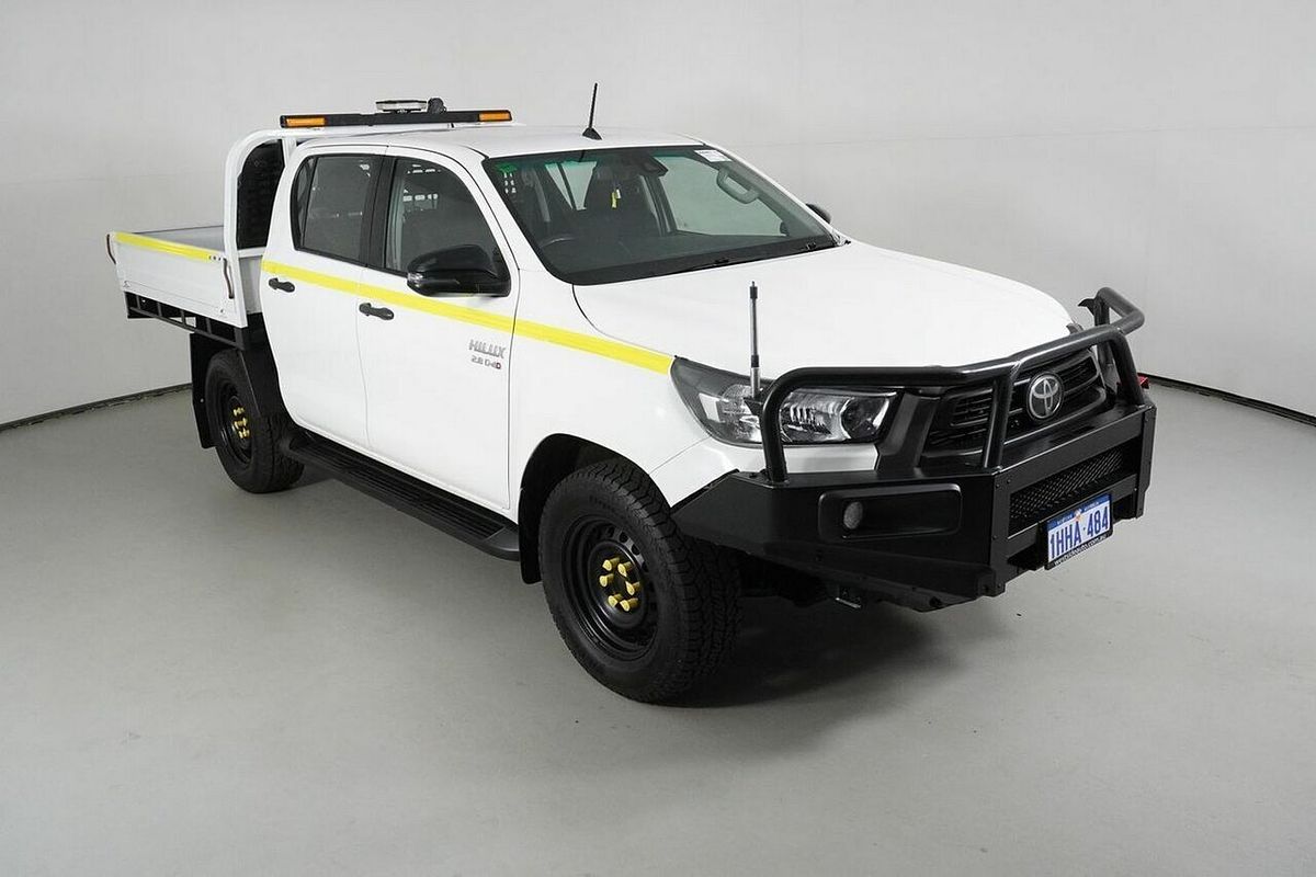 2020 Toyota Hilux SR (4x4) GUN126R Facelift 4X4