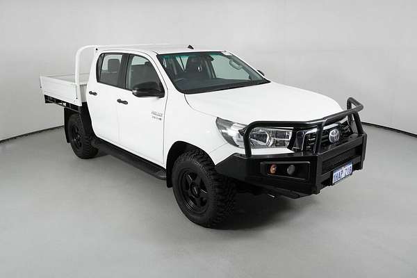 2020 Toyota Hilux SR (4x4) GUN126R Facelift 4X4