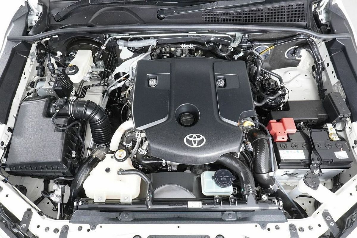 2021 Toyota Hilux SR (4x4) GUN126R Facelift 4X4