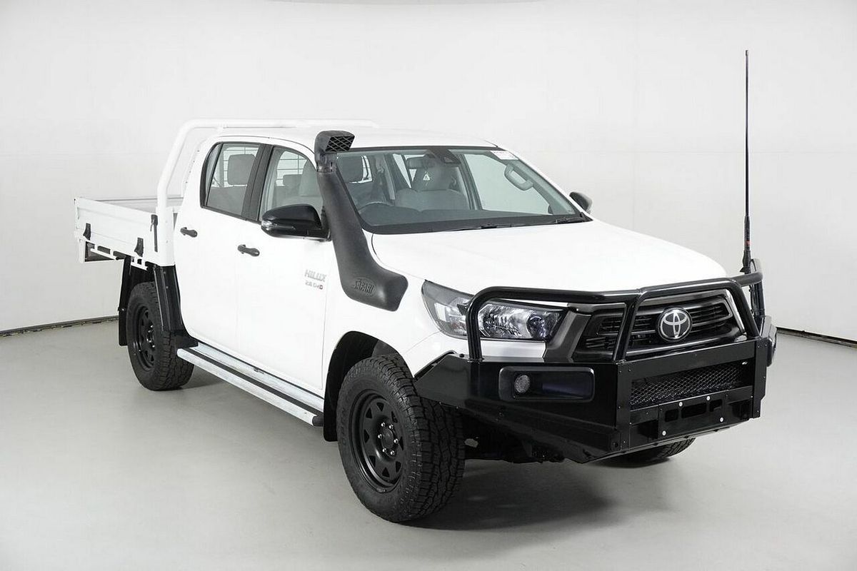 2021 Toyota Hilux SR (4x4) GUN126R Facelift 4X4