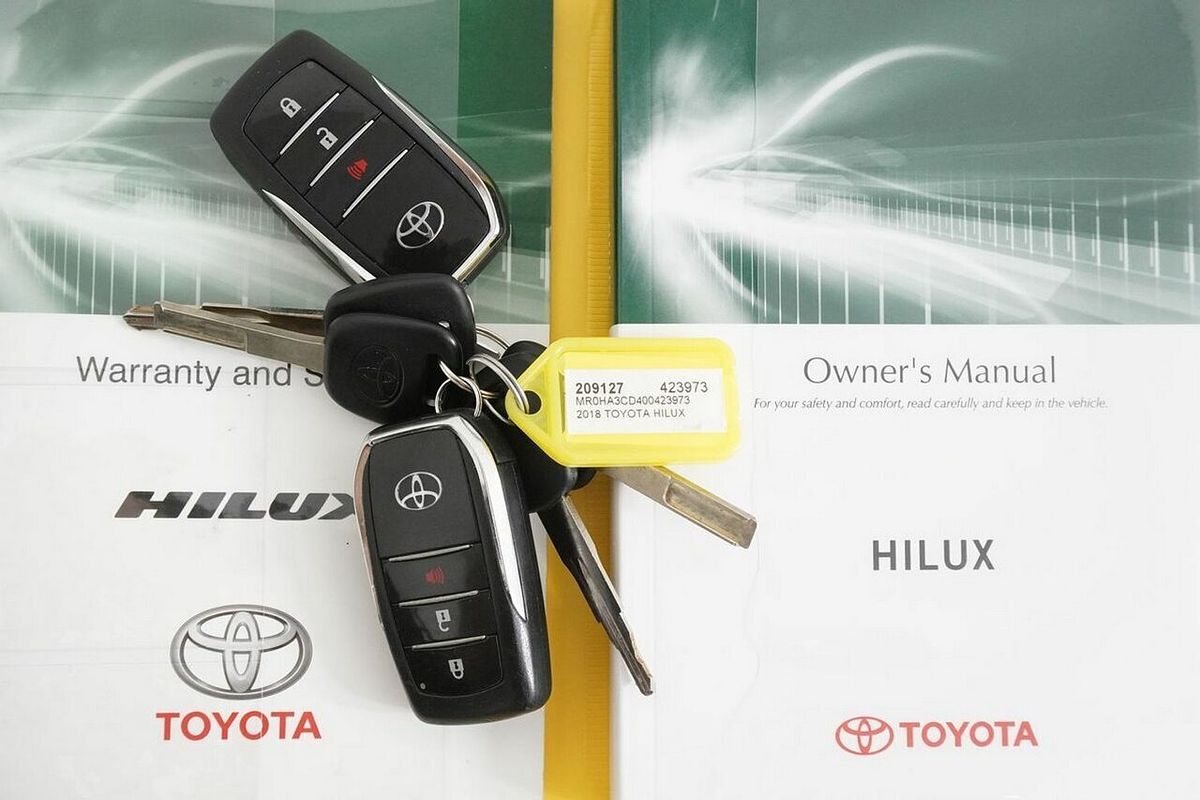 2018 Toyota Hilux SR5 (4x4) GUN126R MY19 4X4