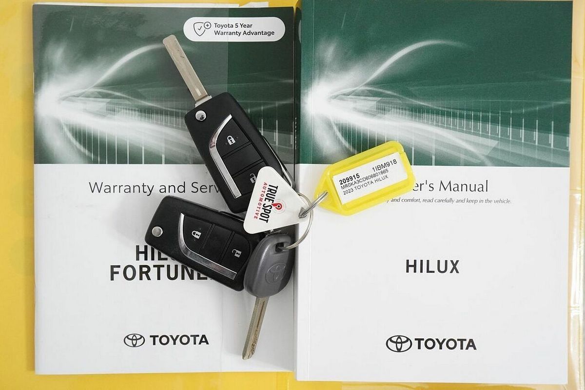 2023 Toyota Hilux SR (4x4) GUN126R 4X4