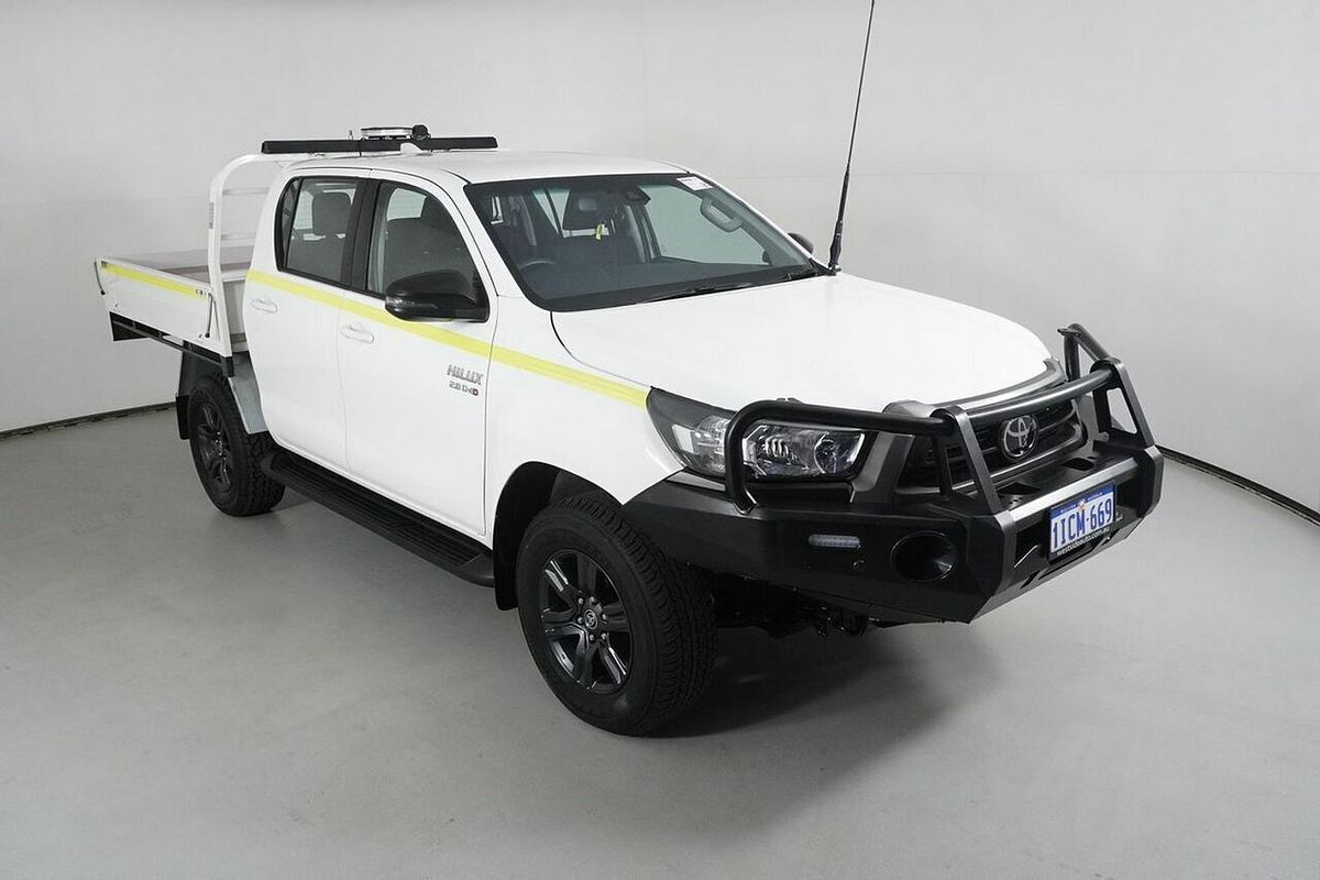 2023 Toyota Hilux SR (4x4) Steel Wheels GUN126R 4X4