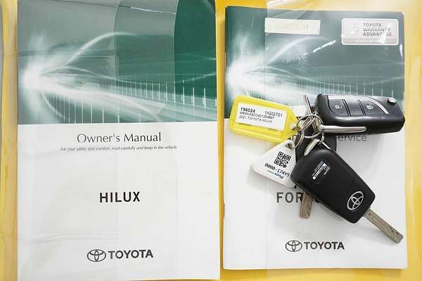 2020 Toyota Hilux SR (4x4) GUN126R Facelift 4X4