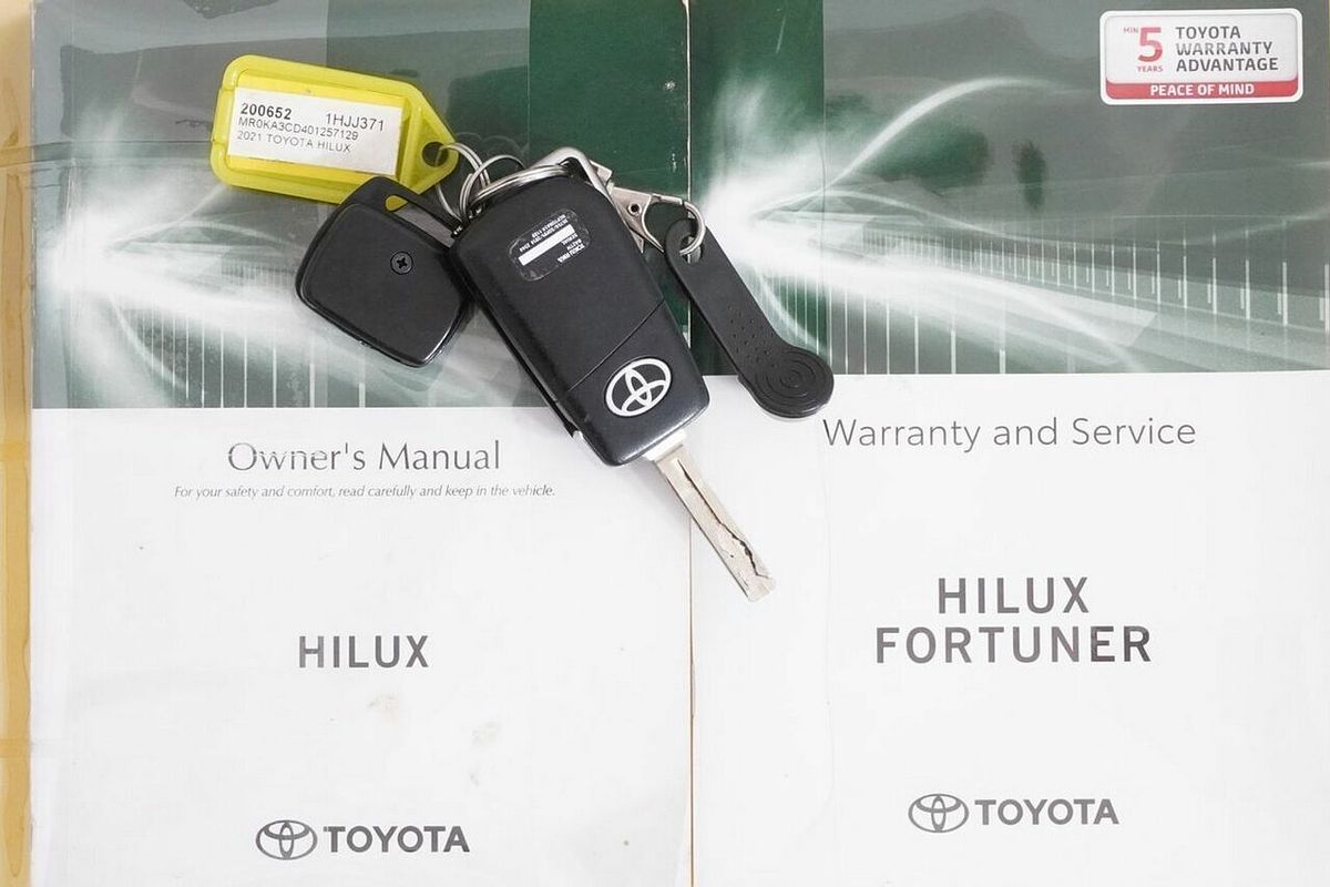 2021 Toyota Hilux SR (4x4) GUN126R Facelift 4X4