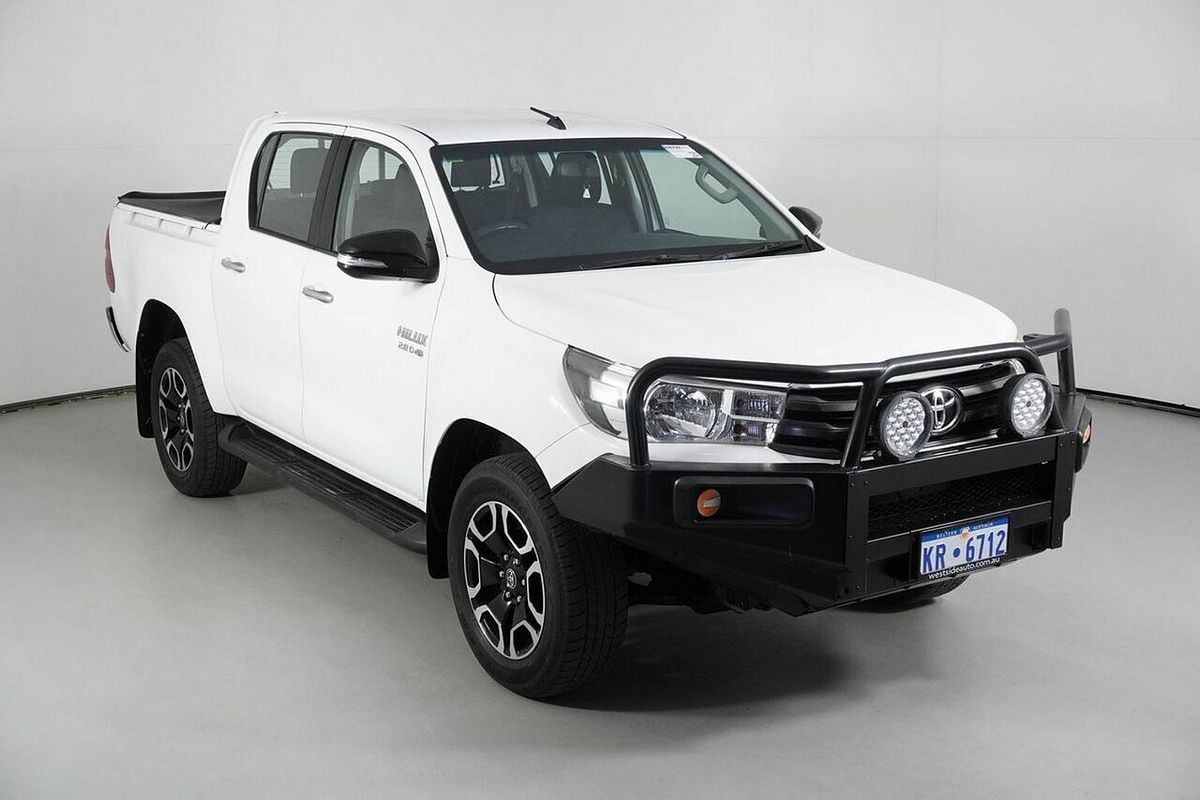 2016 Toyota Hilux SR (4x4) GUN126R 4X4