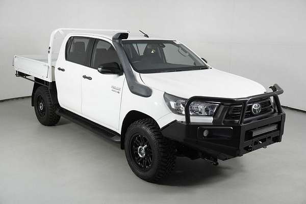 2020 Toyota Hilux SR (4x4) GUN126R Facelift 4X4