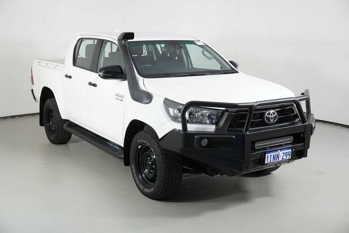 2022 Toyota Hilux SR (4x4) GUN126R 4X4