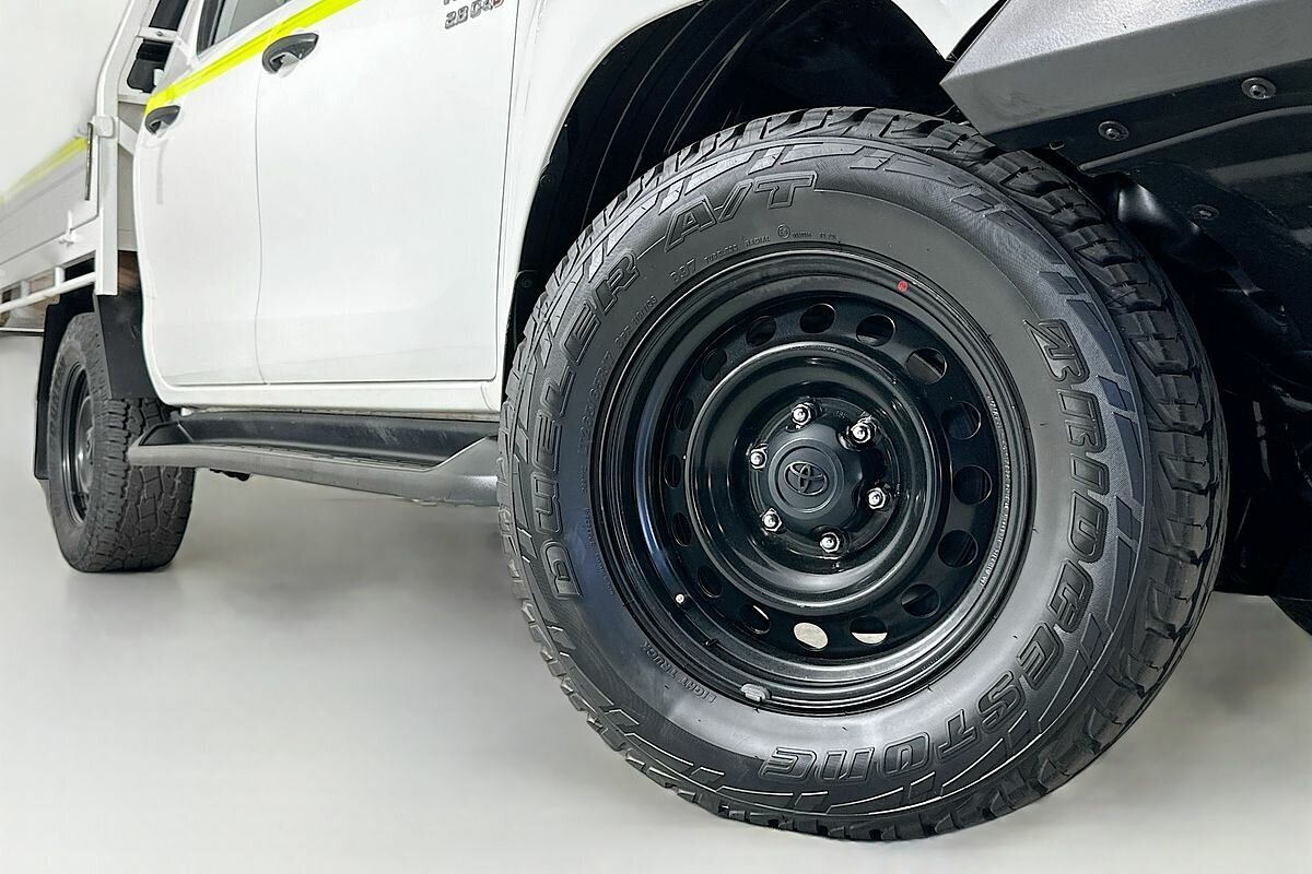 2021 Toyota Hilux SR (4x4) GUN126R Facelift 4X4