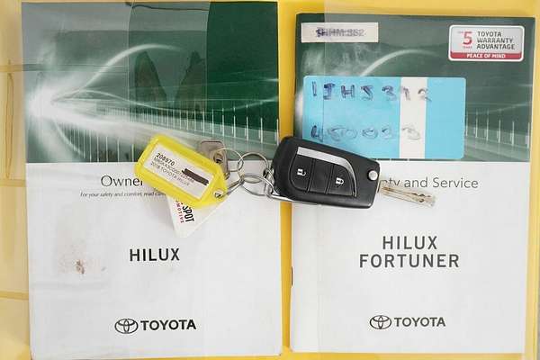 2018 Toyota Hilux SR (4x4) GUN126R MY19 4X4