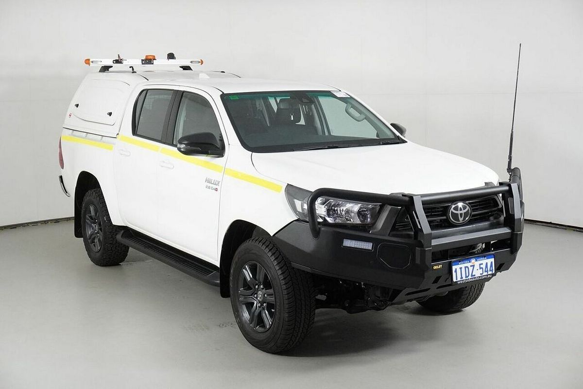 2024 Toyota Hilux SR (4x4) GUN126R 4X4