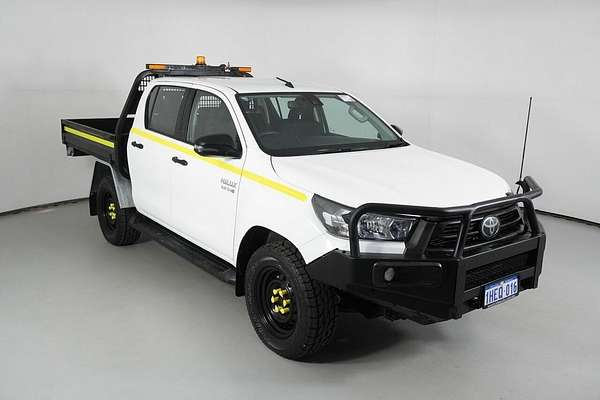 2020 Toyota Hilux SR (4x4) GUN126R Facelift 4X4