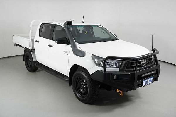 2021 Toyota Hilux SR (4x4) GUN126R Facelift 4X4