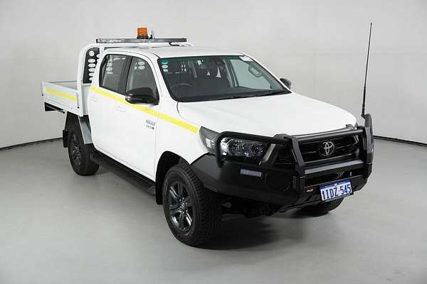 2024 Toyota Hilux SR (4x4) GUN126R 4X4