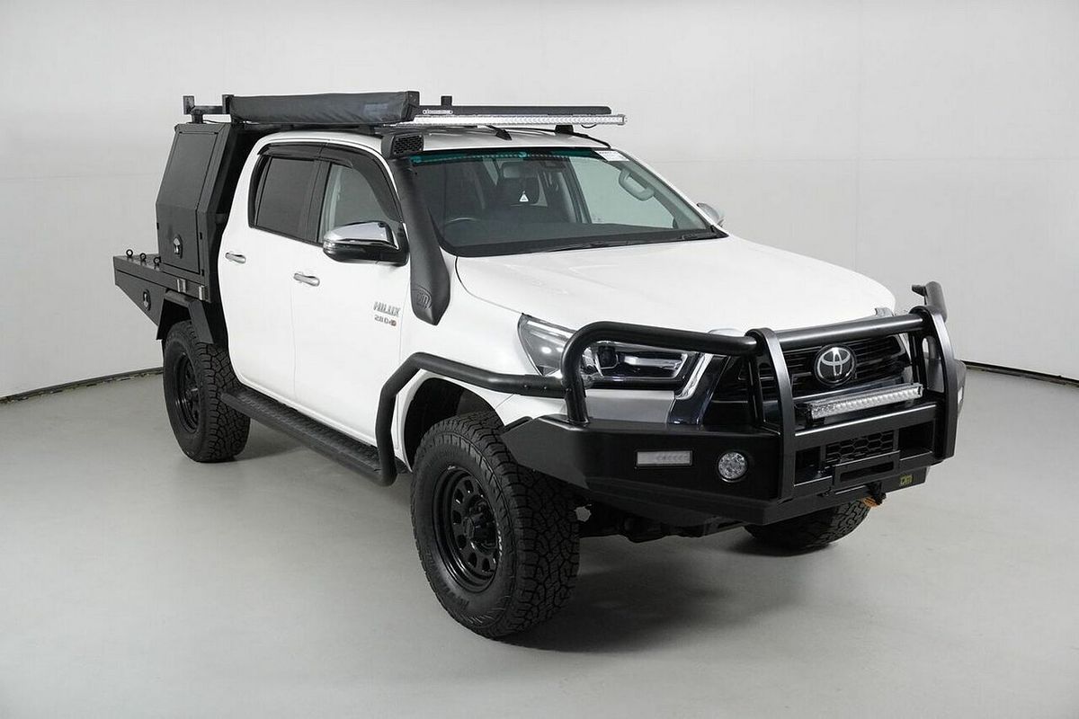 2021 Toyota Hilux SR5 (4x4) GUN126R Facelift 4X4