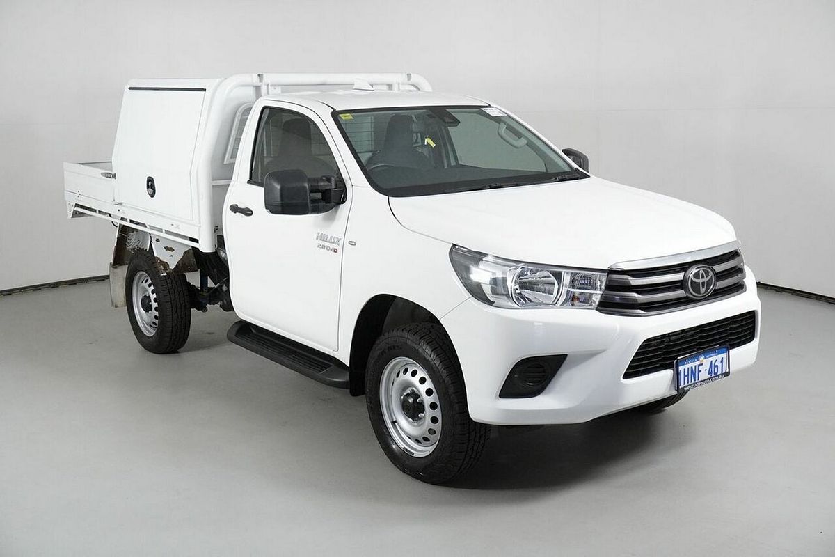 2021 Toyota Hilux SR (4x4) GUN126R Facelift 4X4