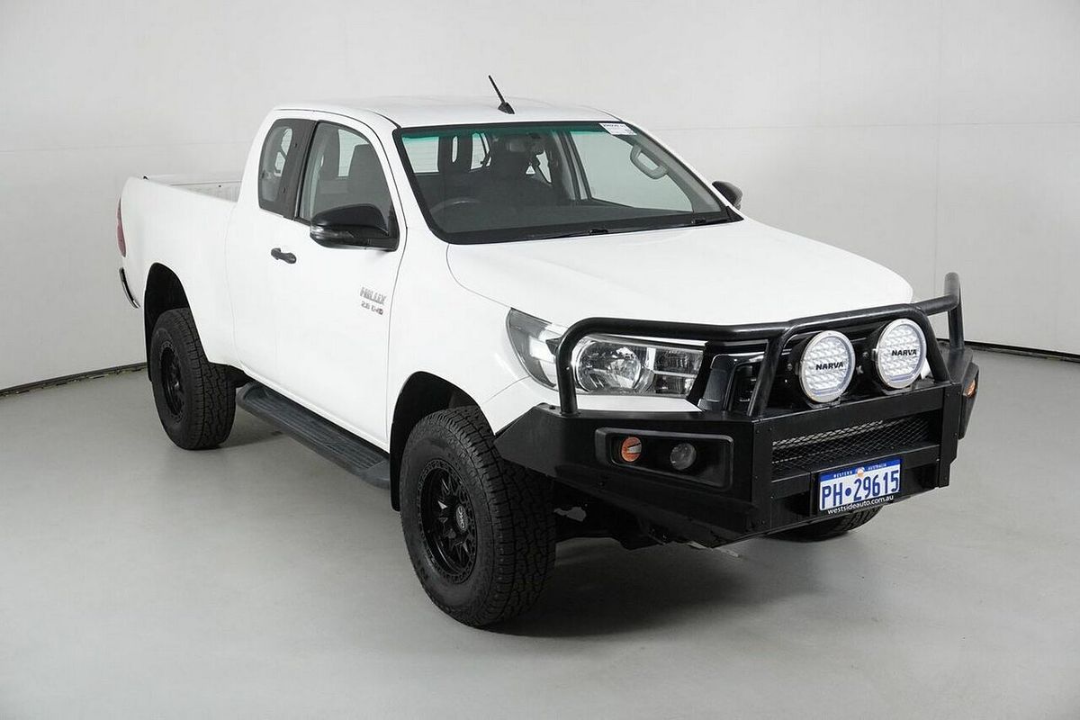 2019 Toyota Hilux SR (4x4) GUN126R MY19 4X4